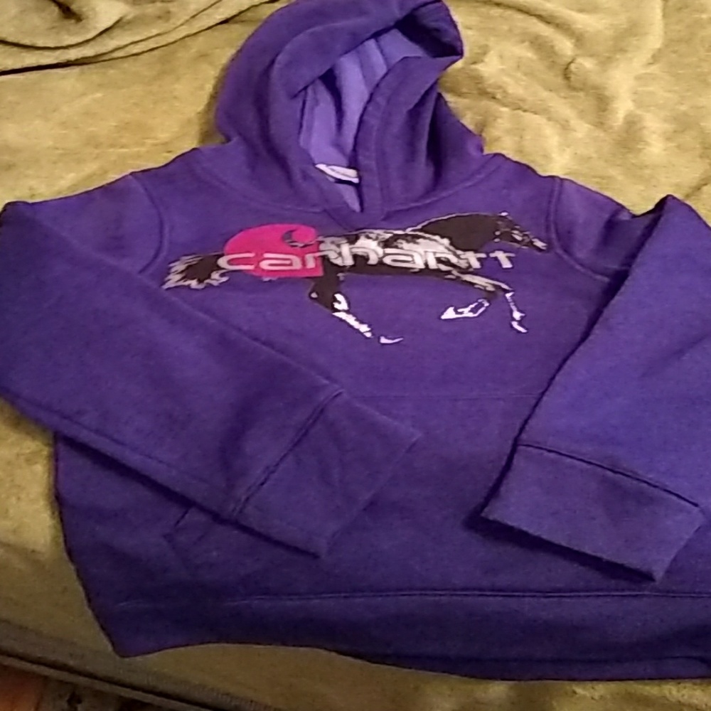 Girls carhartt hoodie!